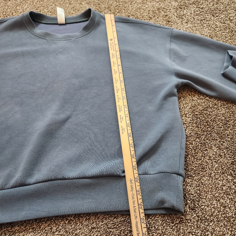 Spanx AirEssentials Crew Sweatshirt Size Large - Picture 8 of 8